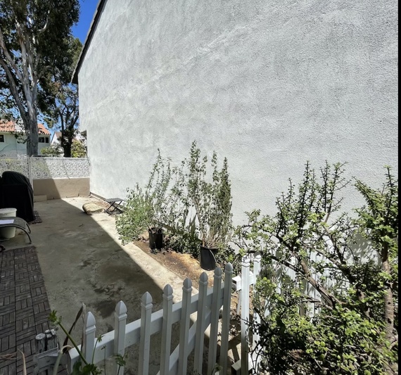 Yard before ShrubHub landscape design